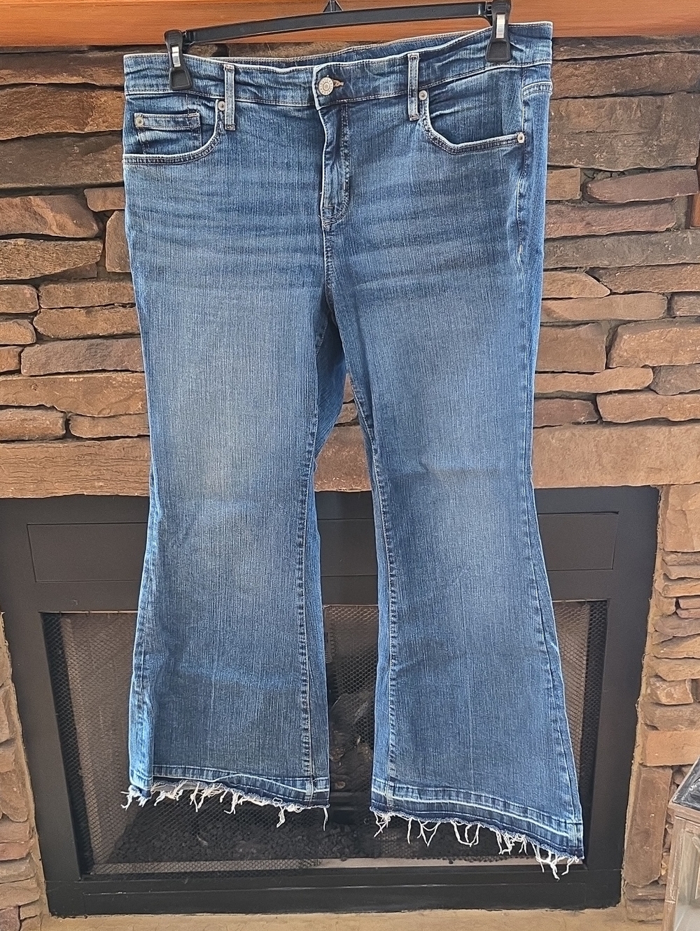 torrid Medium Blue Frayed Hem Wide Leg Jeans